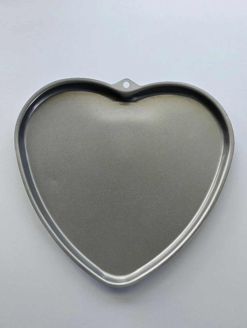 Vintage 1998 Wilton Heart Shaped Cookie Cake Pan #2105-6203 brownies pizza bake